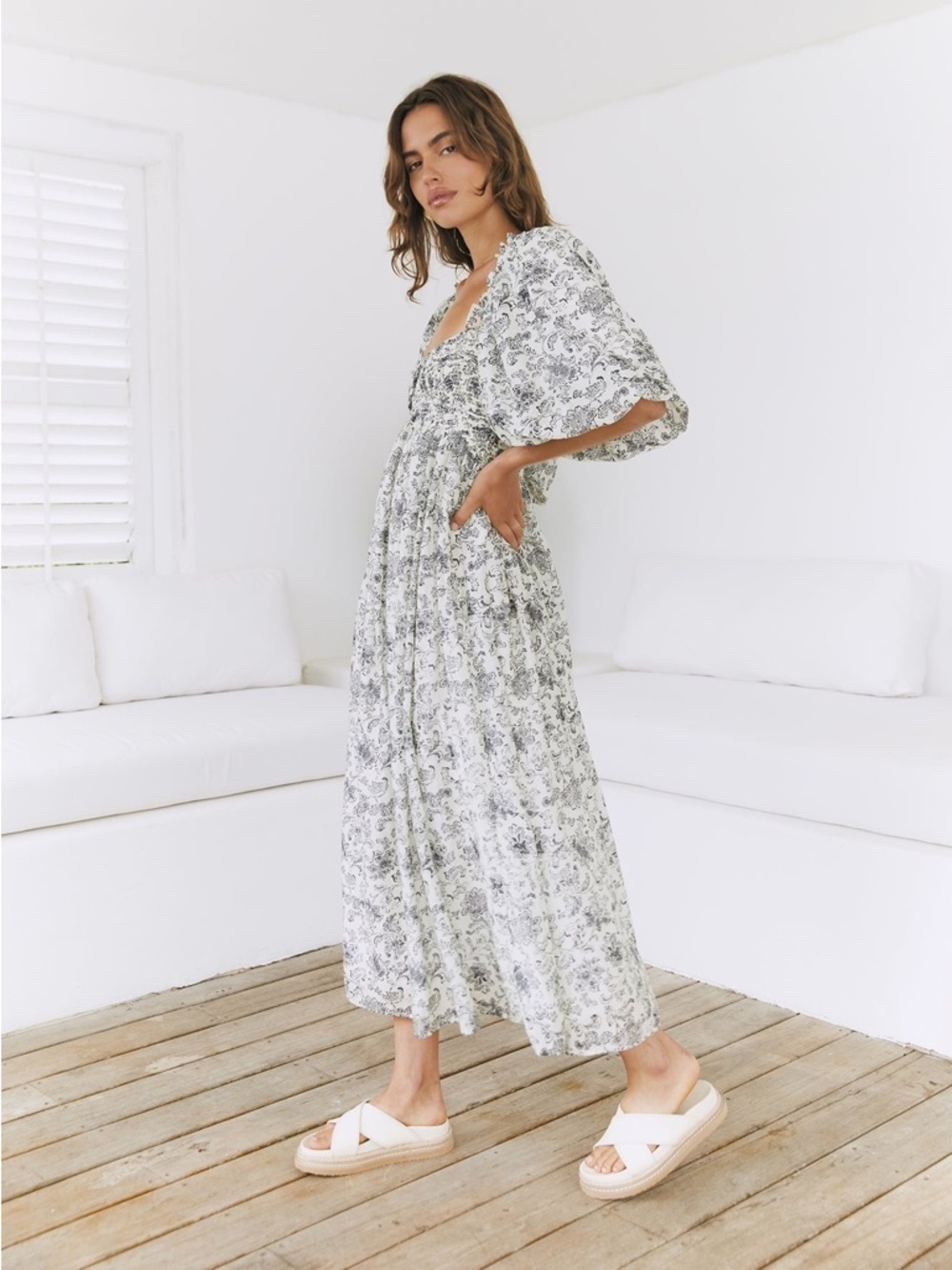 Sofie The Label Bella's Bloom Maxi Dress Small - Picture 2 of 9